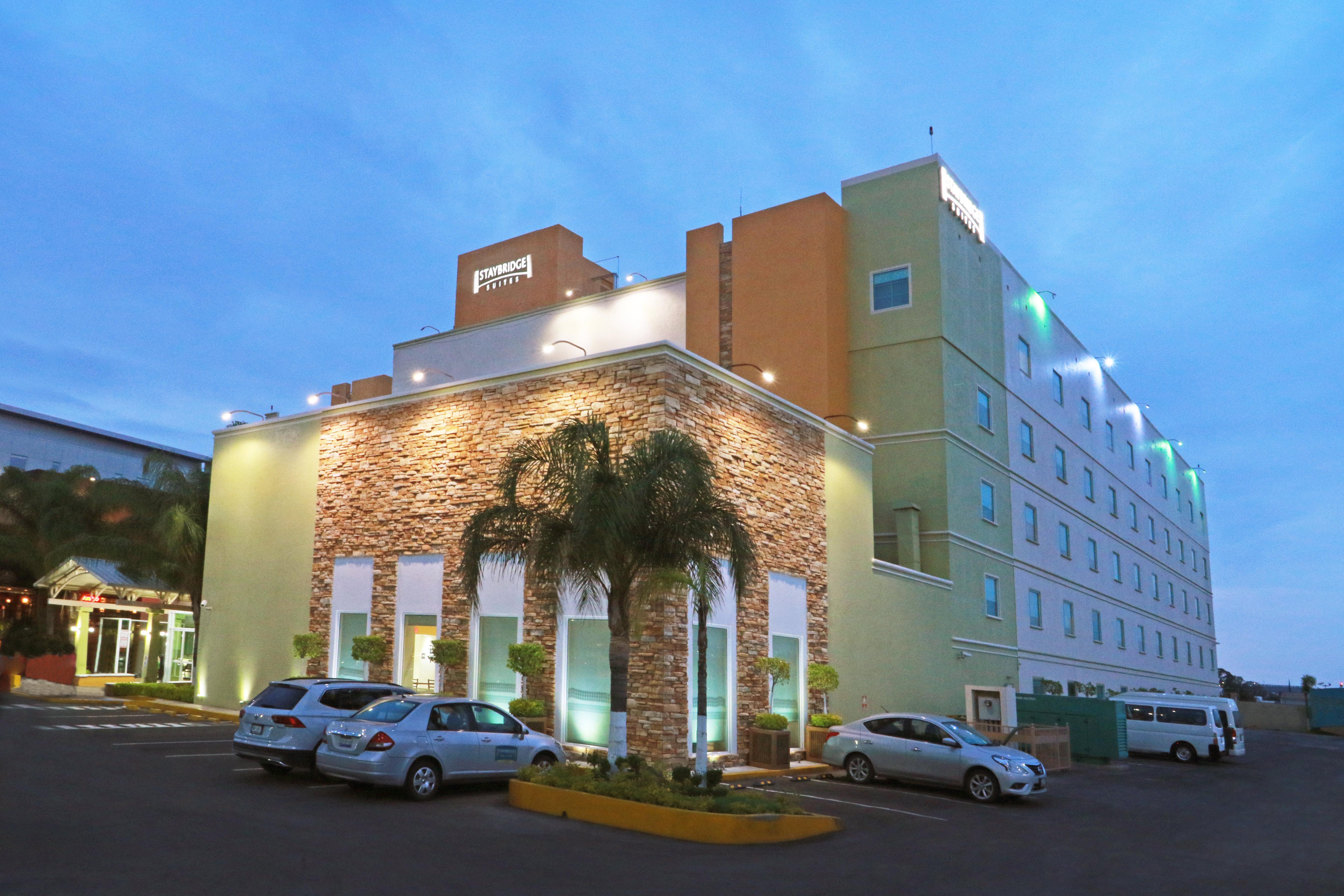 Staybridge Suites Queretaro, An Ihg Hotel Exterior foto